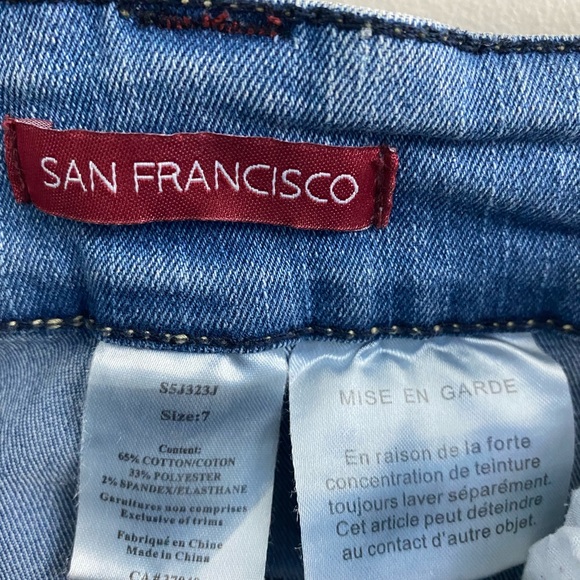 Beautiful jeans skirt - Picture 3 of 3